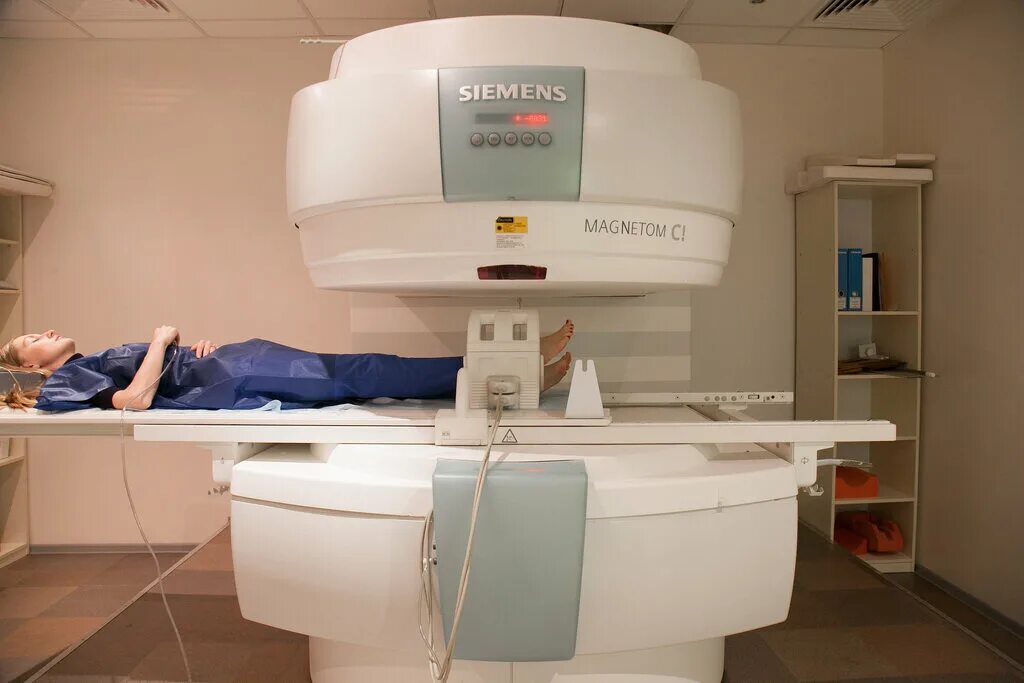 мрт мы и дети москва. центр мрт мы и дети. Magnito resonans tomography images gallery. томограф открытого типа siemens magnetom c. 35 тесла.