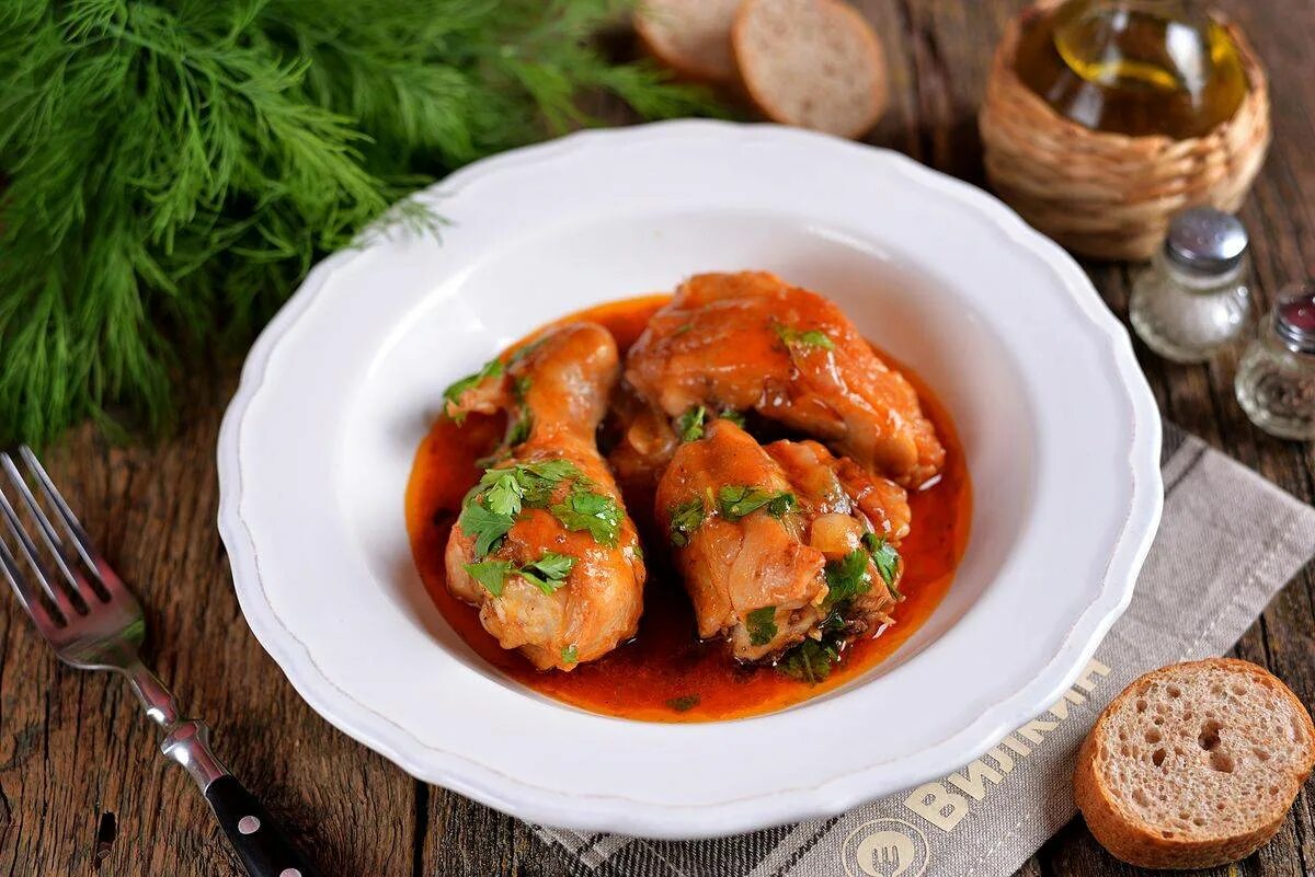 Куриное филе бедра с овощами