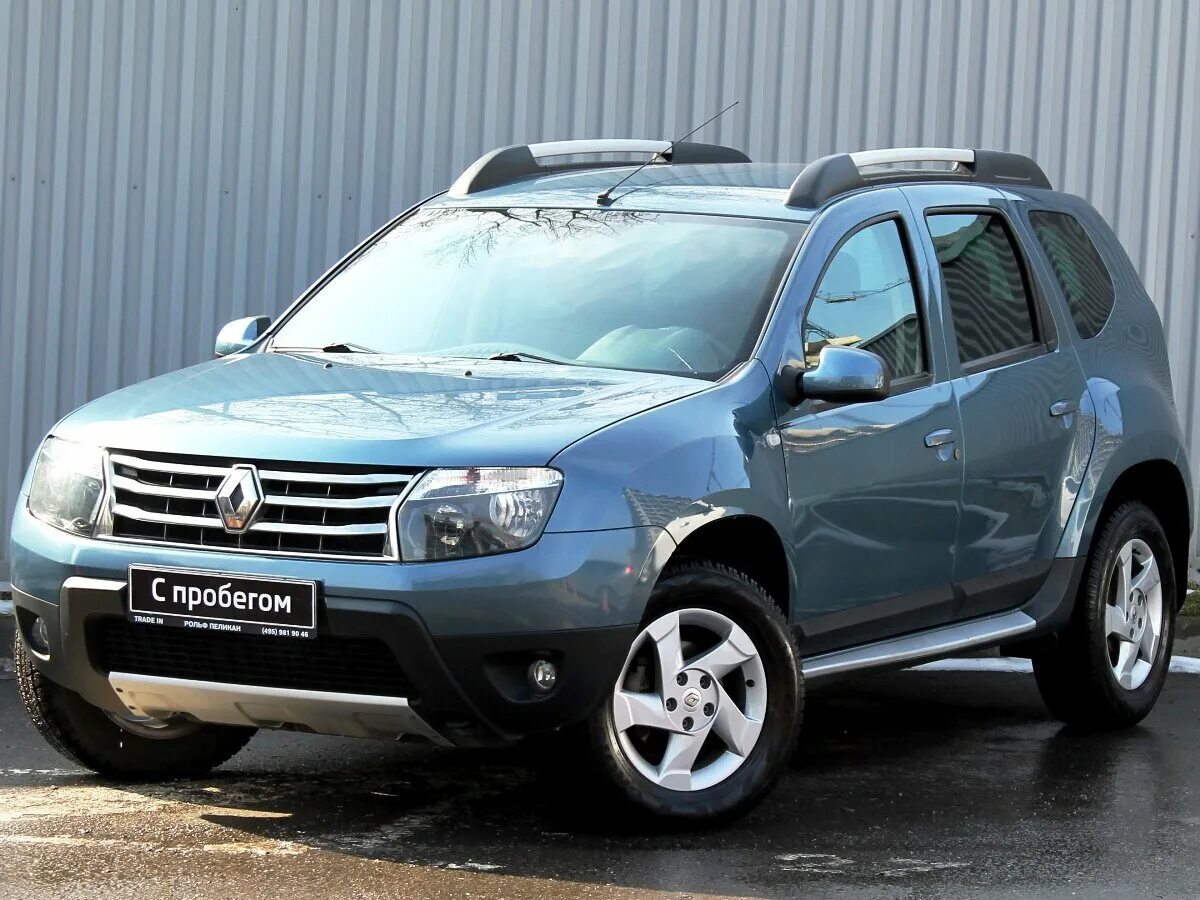 2014 Renault Duster (2.0 at) 135. Рено Дастер 2013г 2л. Рено Дастер 2014 года. Дастер паркетник.