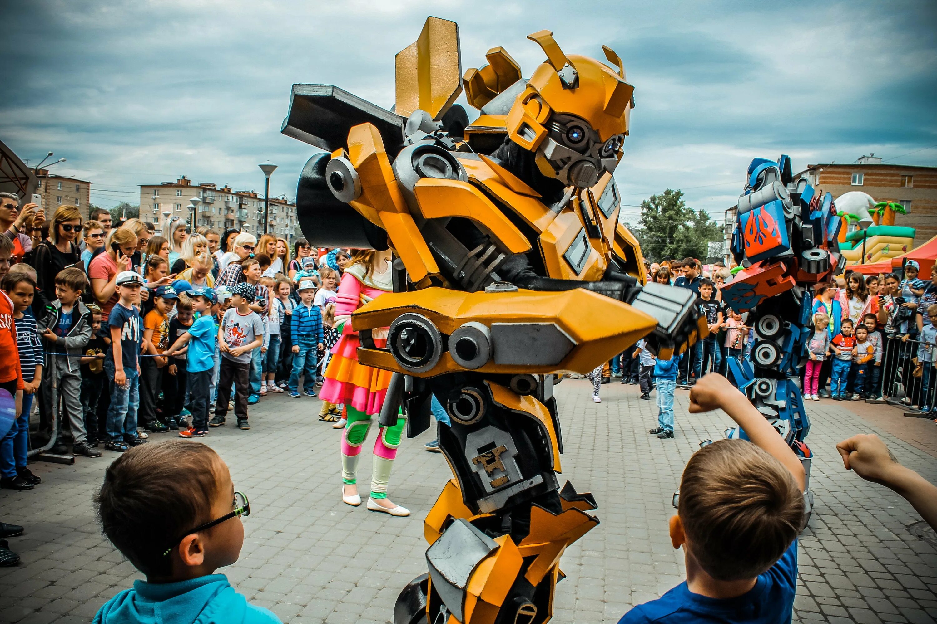 Robot entertainment