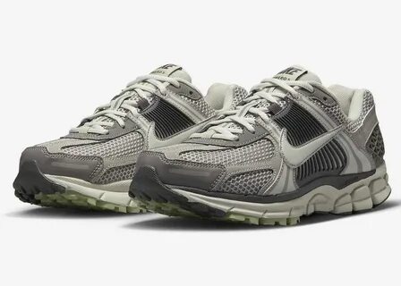 Nike air vomero 5