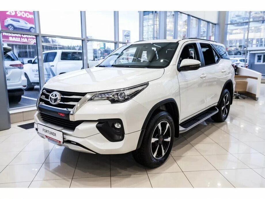 Toyota fortuner 2018 белый. тойота фортунер 2019 года. фортунер 2019 vxr. тойота фортунер 2019 года. тойота фортунер 2020.