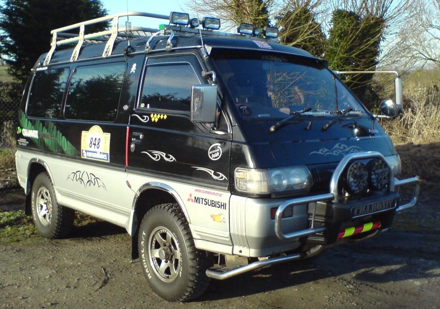 Mmc delica. Мицубиси Делика л 300. Mitsubishi l300 Делика. Мицубиси Delica (l300). Mitsubishi Delica l300 Campervan.