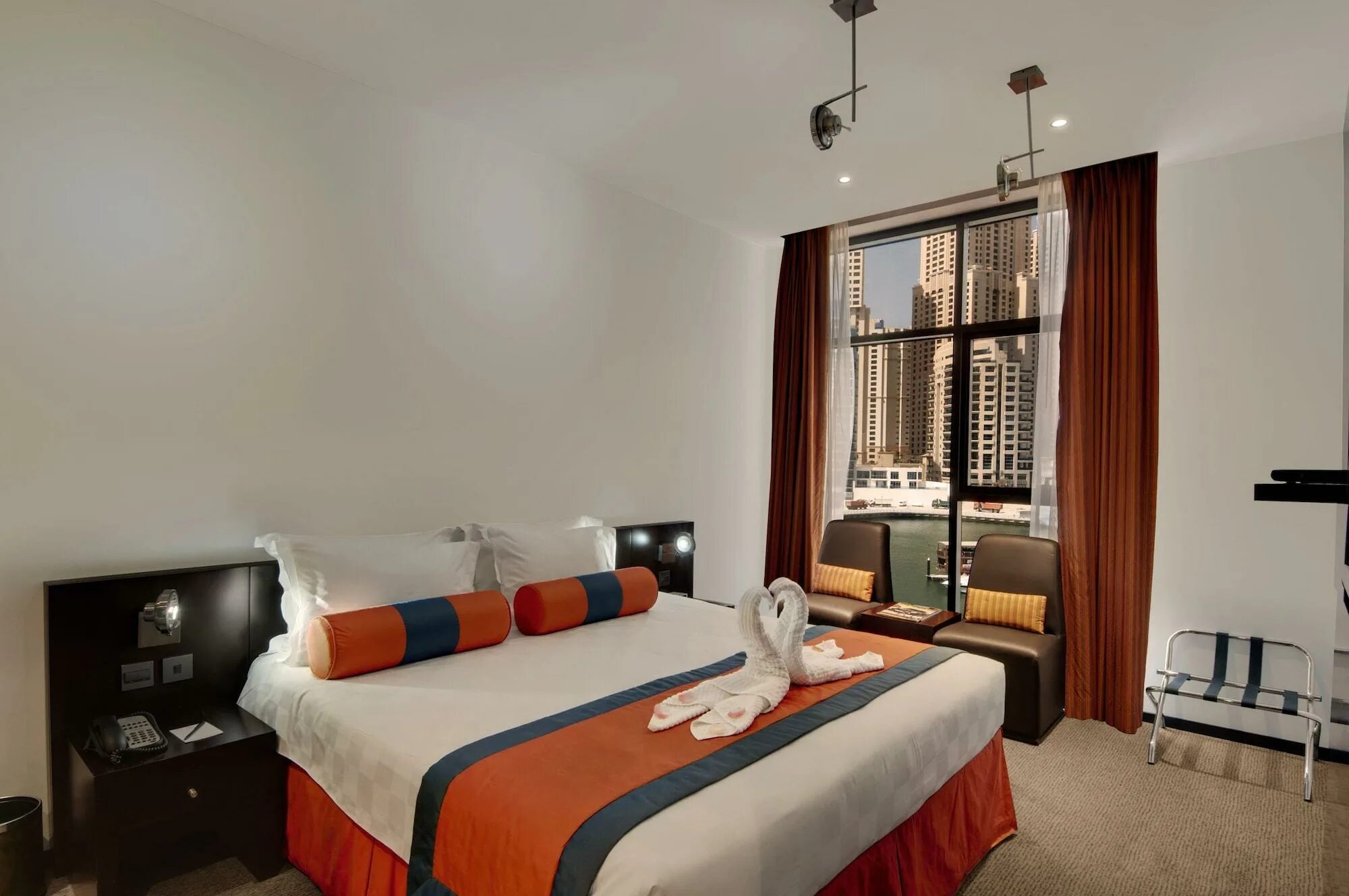 Signature marina. Signature hotel apartment & spa marina 4*, оаэ, дубай. Signature hotel dubai marina apartment. Signature hotel apartments spa marina. Signature marina.