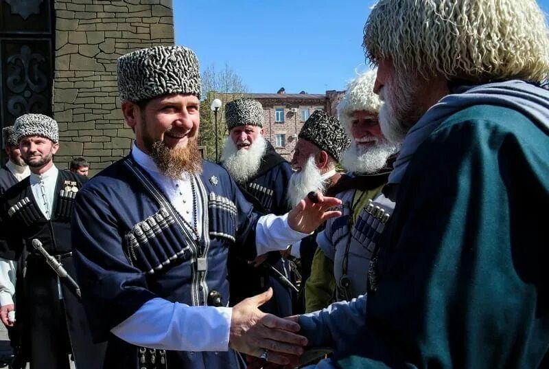 Гуржи мохк. Традиции чеченского народа. Чечня культура. Традиции чеченцев.