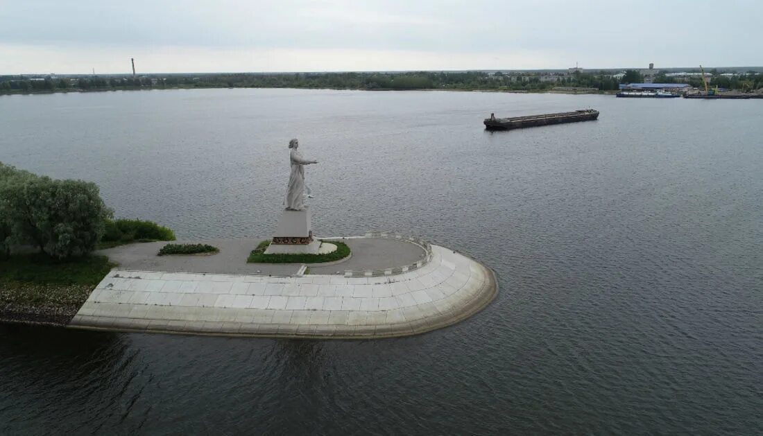 Калязин река жабня. Рыбинка рыбинское водохранилище. Город на месте водохранилища. Юршинский остров рыбинское водохранилище. Рыбинск водохранилище ярославская область.
