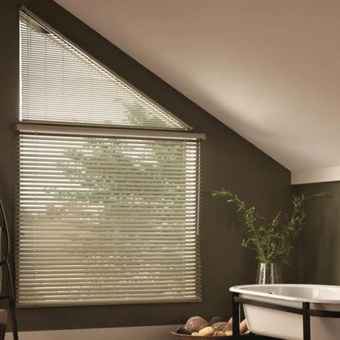 Скошенные вертикальные жалюзи Blinds, New homes, Home