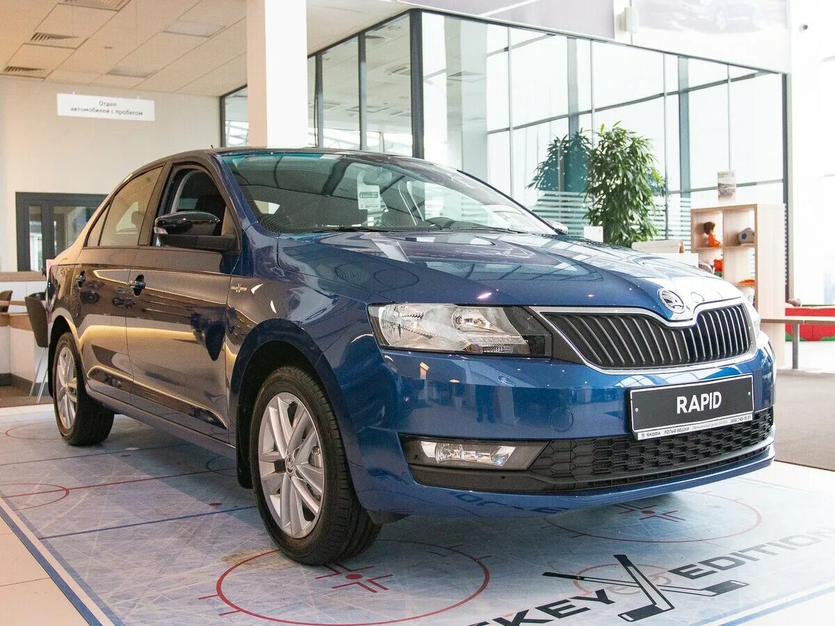 Шкода Рапид 2019. Шкода Рапид 2019 лифтбек. Шкода Рапид Рестайлинг 2019. Skoda Rapid 2019 синяя.