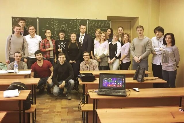 Универ новая общага ректор. Как зовут декана. Консовский андрей анатольевич преподаватель мфюа. Мфюа институт авиамоторная. Омгпу омск.