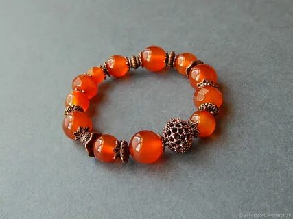 Браслет из сердолика