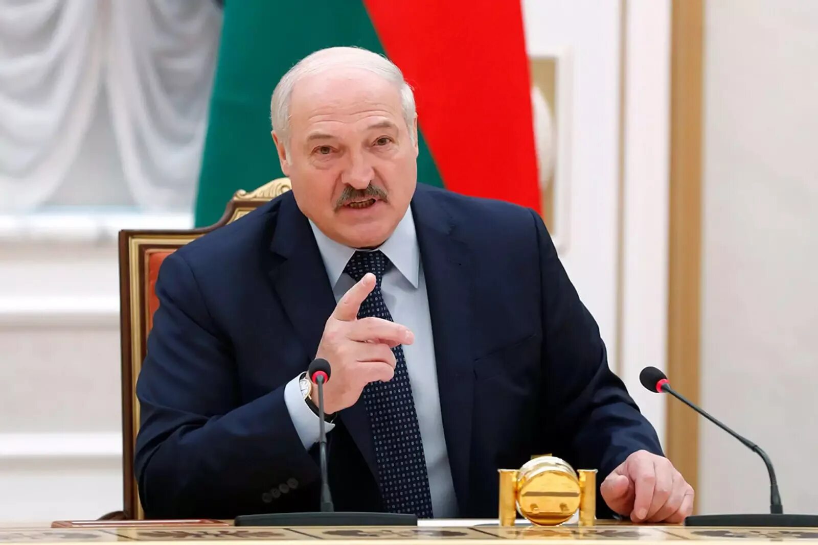 Покажу откуда на беларусь готовилось нападение. Лукашенко РИА.