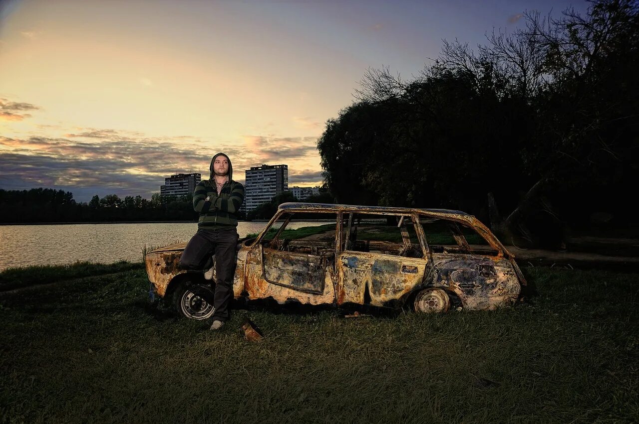 пацаны с окраин. парень с окраины 2023. парни с окраины. парень с окраины 2023. ф20 фильм.