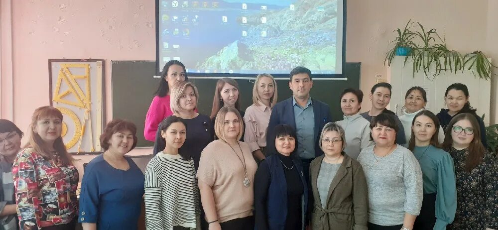 2 школа сибай. Пфр сибай. Сибайский загс. Пенсионный фонд сибай. Улица горького сибай.