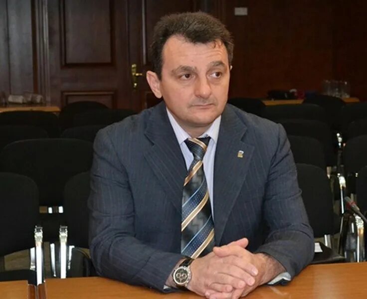 Гагиев дауд каримсултанович. Гагиев башир минсельхоз. Гагиев башир министр. Гагиев башир минсельхоз. Гагиев магомед.