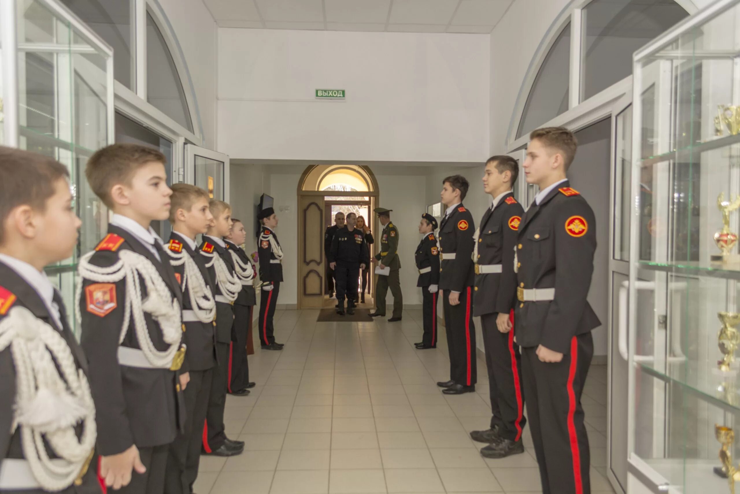 Российские кадеты. Плакат кадетский корпус. Цитаты о кадетах великих людей. Российские кадеты. Великие кадеты.
