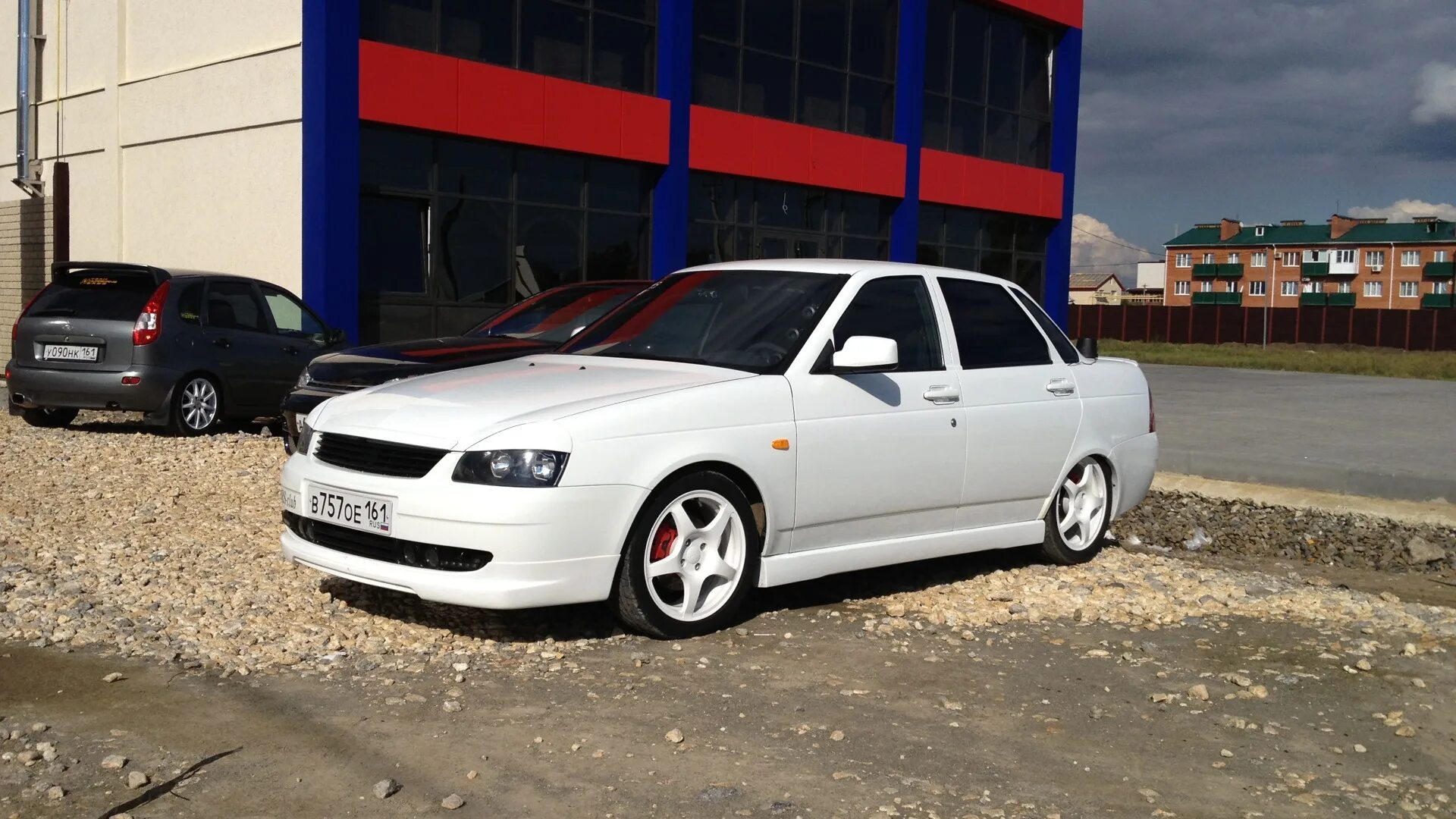 Lada Приора седан 1.6 бензиновый 2011 на DRIVE2