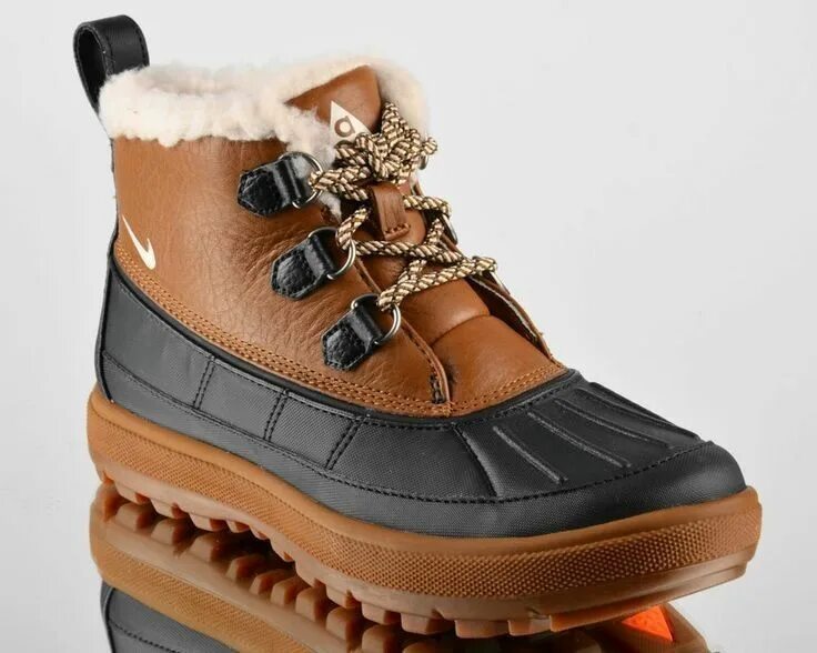 Ботинки Woodside. Ботинки Nike 37 размер. Nike ACG обувь зимняя. Nike ACG Wmns Woodside 2 Chukka. Купить ботинки хабаровск