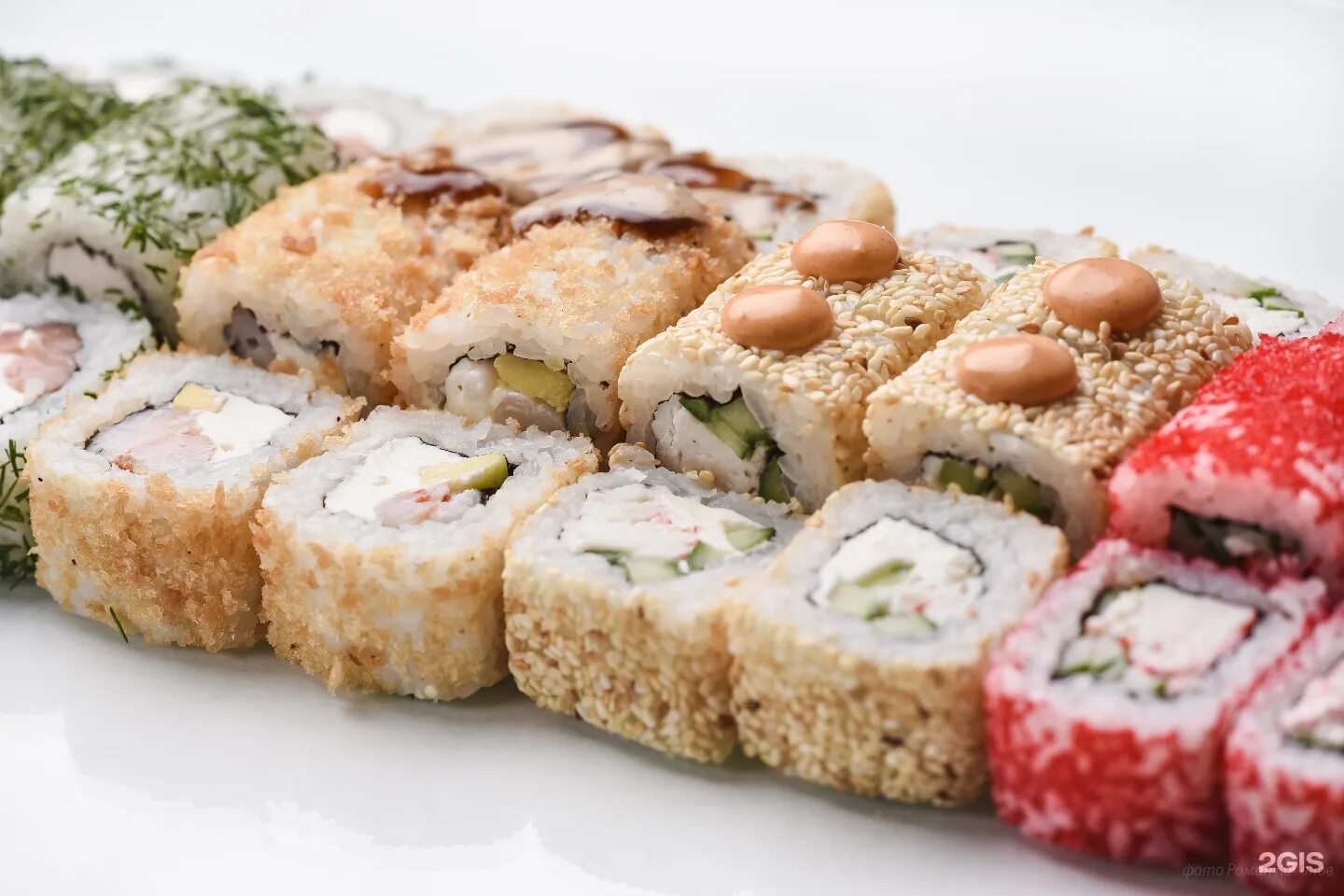 Роллы ями. Сет филадельфия, калифорния и ролл с огурцом. Ролл филадельфия ями ями. Ями ями роллы. Суши ями меню доставки.