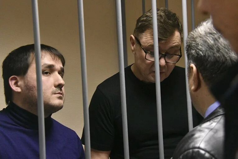 Заболели судьи. Суд отложен. Суд РФ Емельяновский районный суд 14 августа. Больной судья.