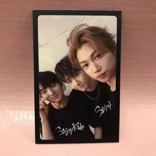 Stray kids up