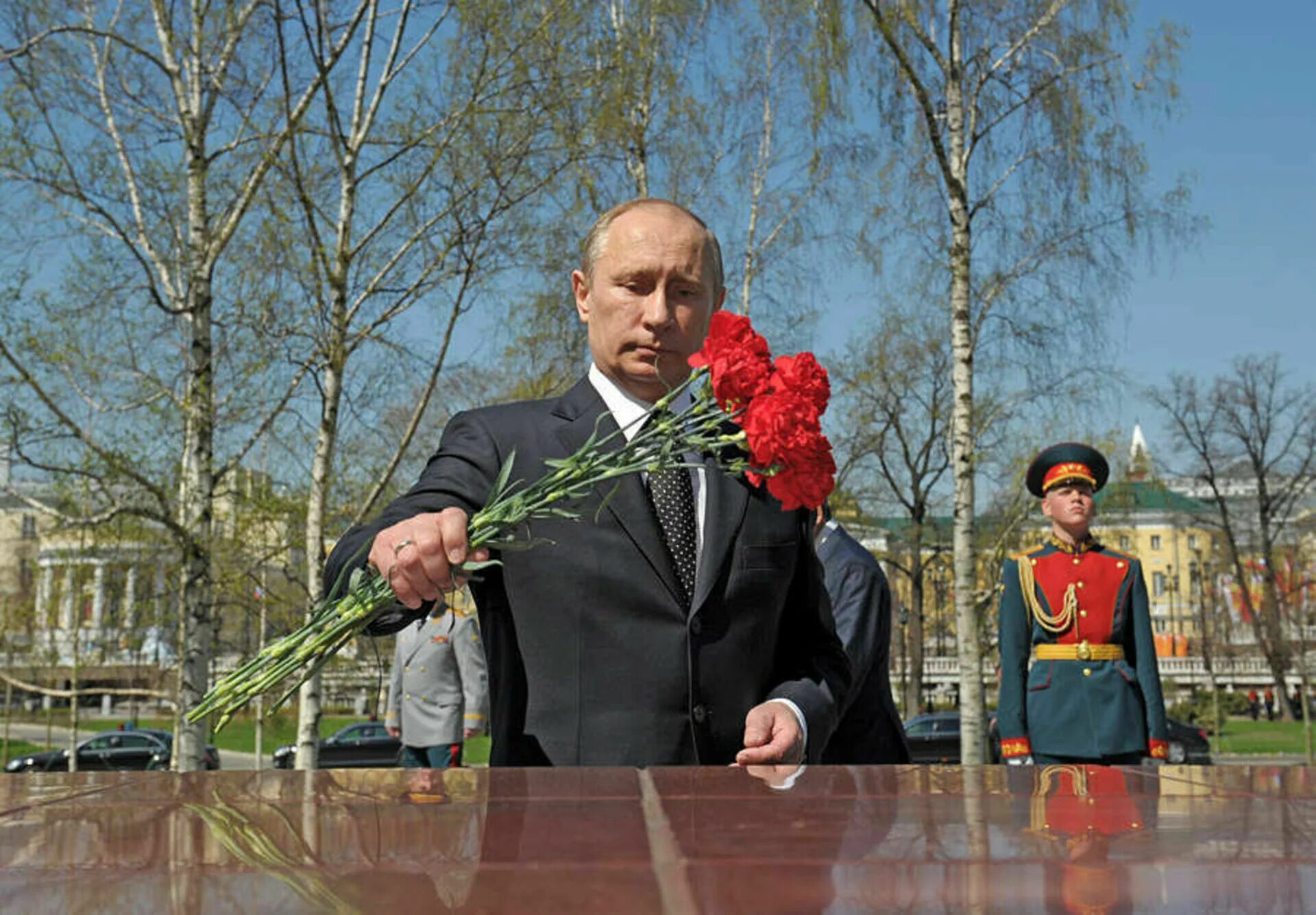 Сколько гвоздик на день победы. Сколько гвоздик на день победы