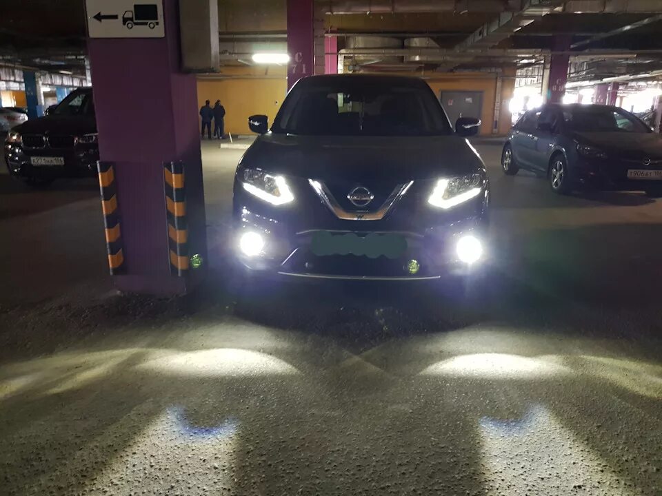 X trail противотуманки. Led ПТФ Nissan x-Trail. ПТФ Nissan x Trail t32. Led лампы на Ниссан x-Trail т32. Противотуманки светодиодные Ниссан х Трейл т 32.