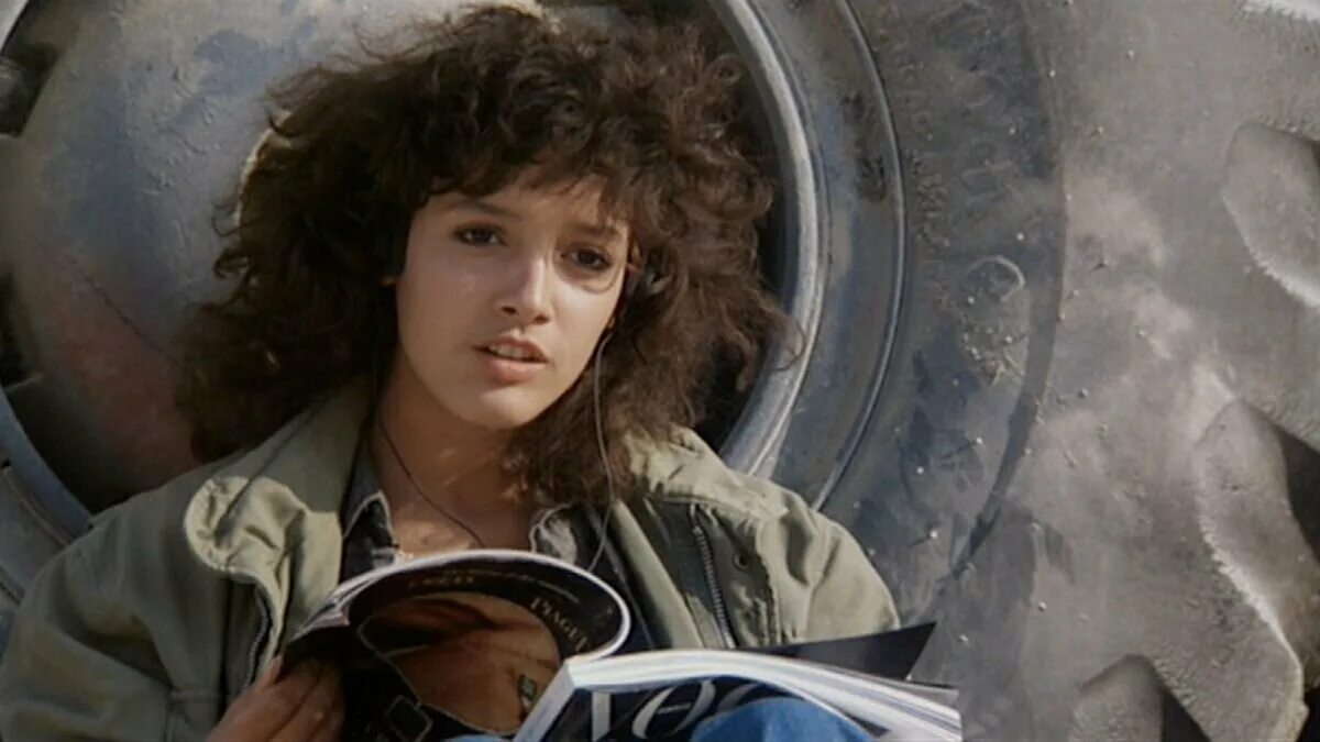 Flashdance. Flashdance (musical). Flashdance 1983 обложка. Танец вспышка. Дженнифер билз танец вспышка.