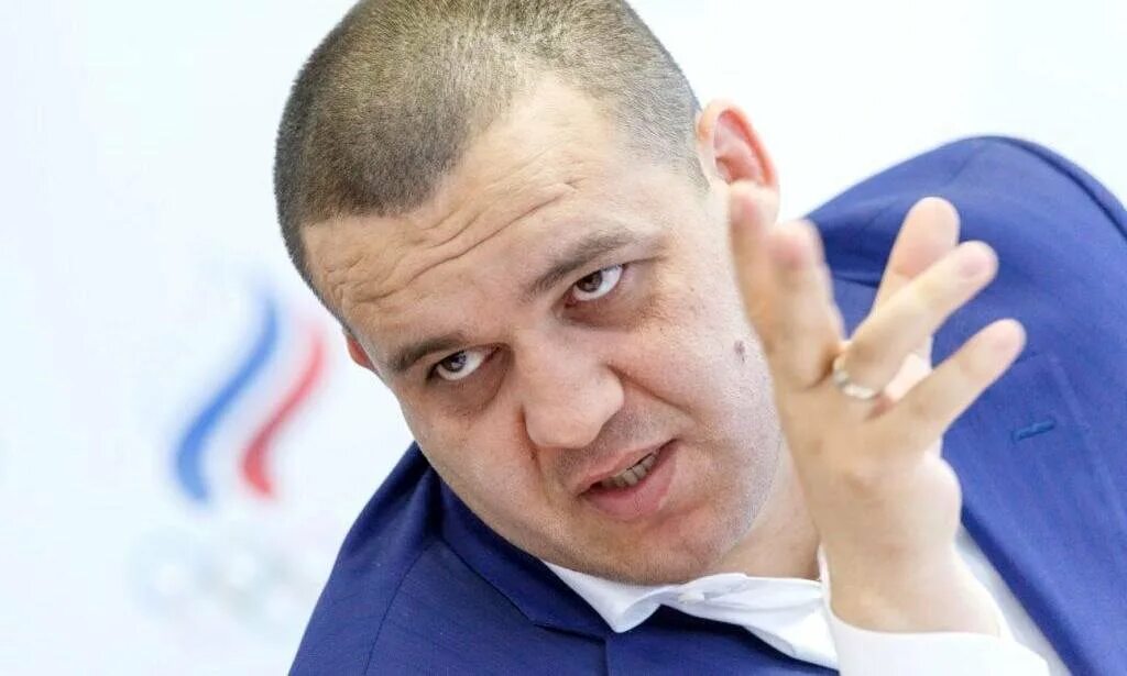 Умар назарович кремлёв. Умар назарович кремлёв. Умар кремлев бокс. Автобиография умара кремлева. Умар кремлев.