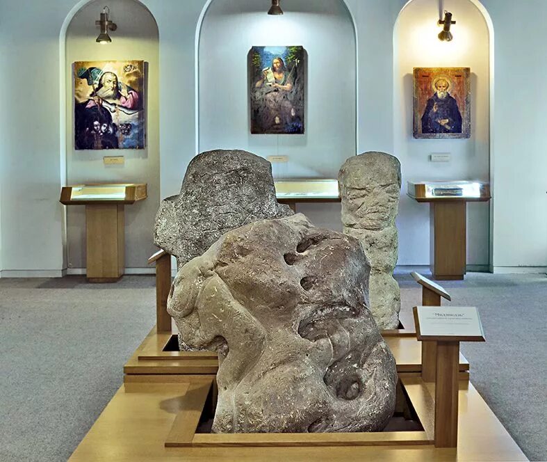 Могилёв музей краеведческий беларусь. Фото. Краеведческий музей могилев здание. Могилевский областной музей. Музей им романова в могилеве.