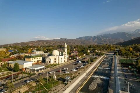 Есік пен белдіктегі фото