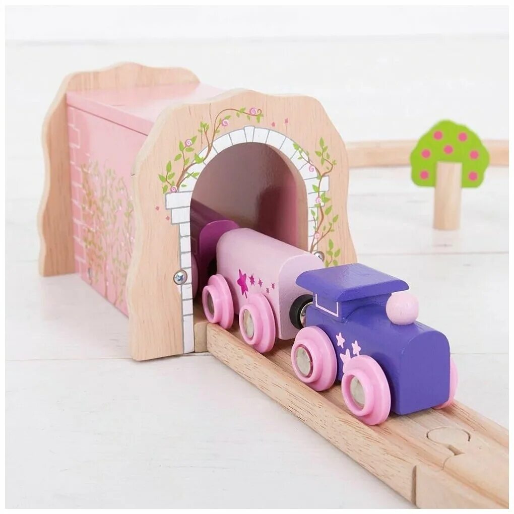 Игрушка для кошек тоннель пружина. Игрушка туннель. Туннель для машинок игрушечных. Игрушечный трамвай туннеля. Тоннель детский игровой.