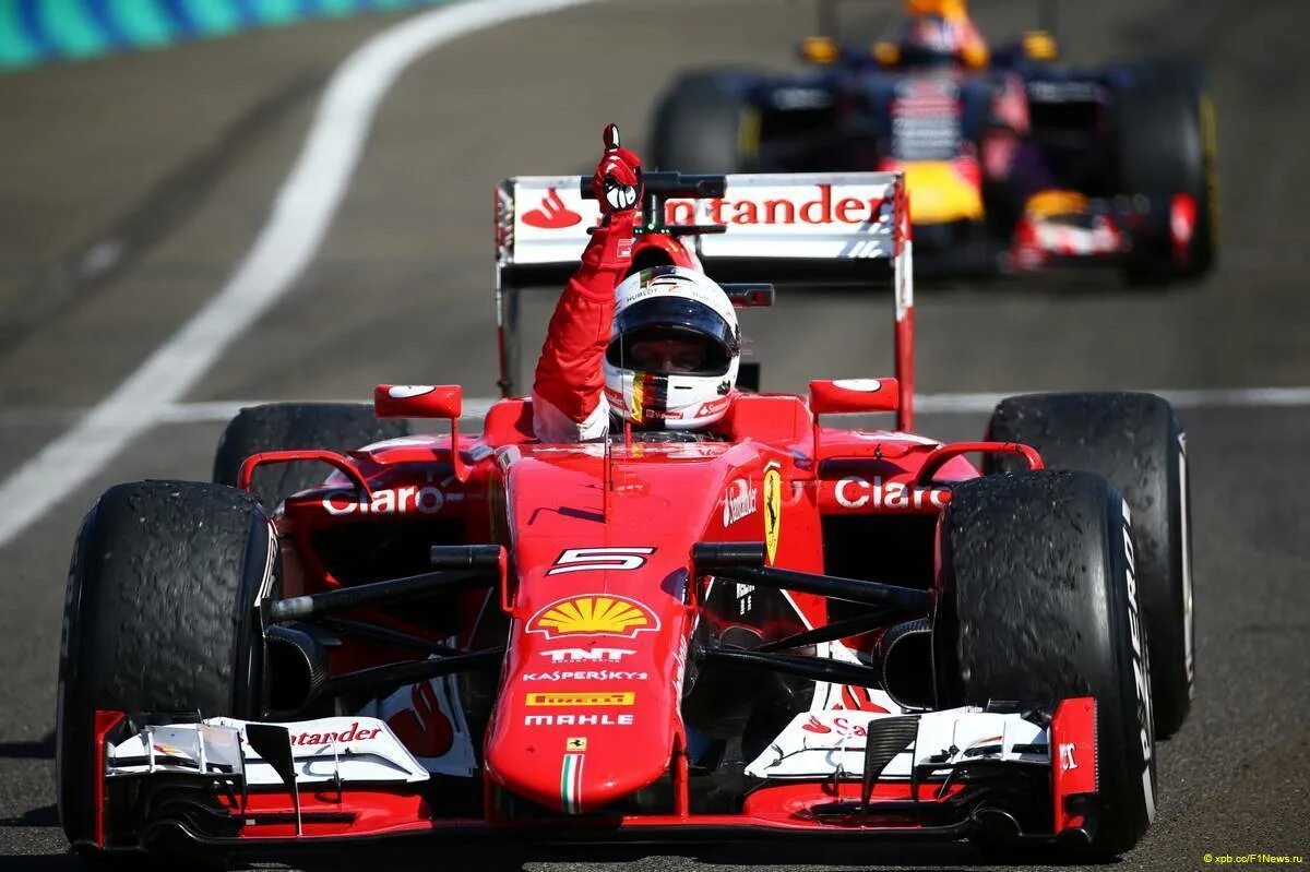 Себастьян Феттель Феррари 2015. Ferrari f1 Sebastian Vettel. Ferrari f1 Sebastian Vettel Bolide. Феррари формула 1 2015.