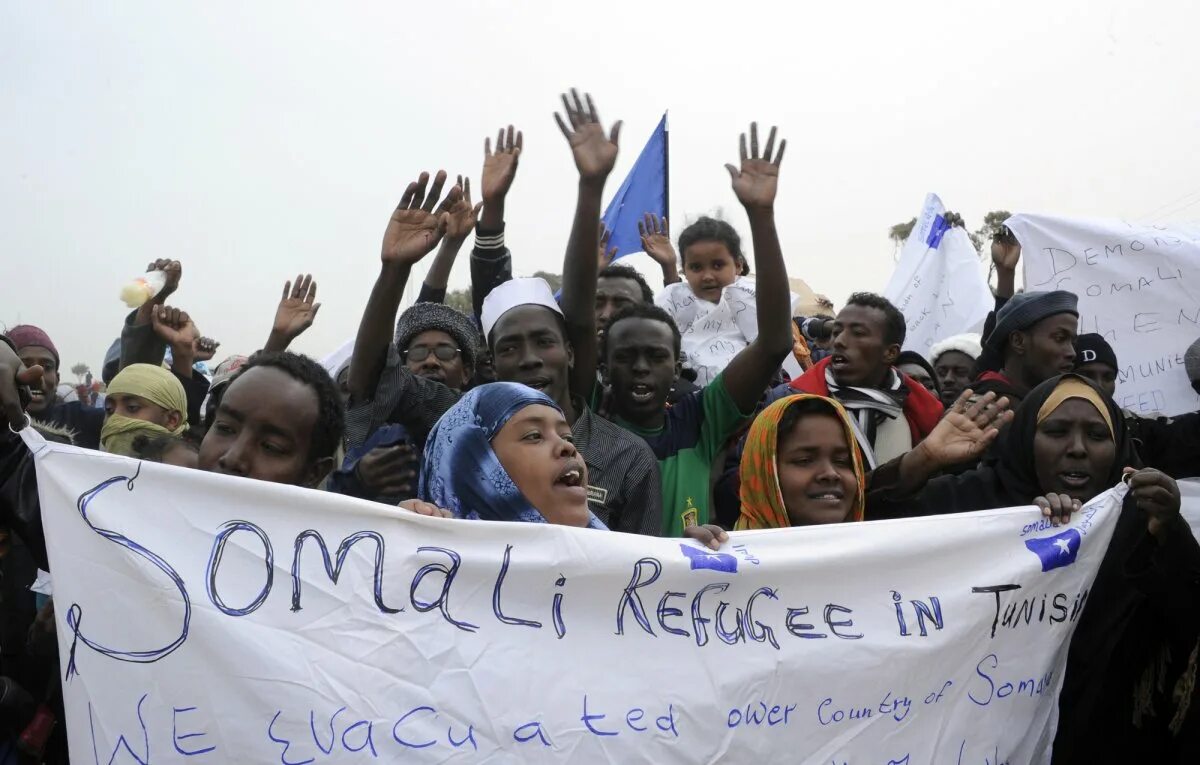 Сомали могадишо. Сомали государственное устройство. Могадишо столица сомали. Федеративная республика сомали. Сомалийцы народ африки.