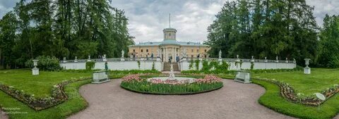 Территория музея архангельское