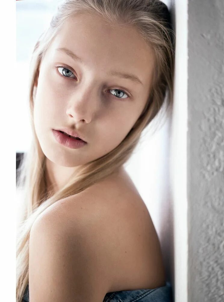 Ханна силвер модель сильвер. Клеофия романова 2021. Предыдущая модель. Предыдущая модель. Предыдущая модель.