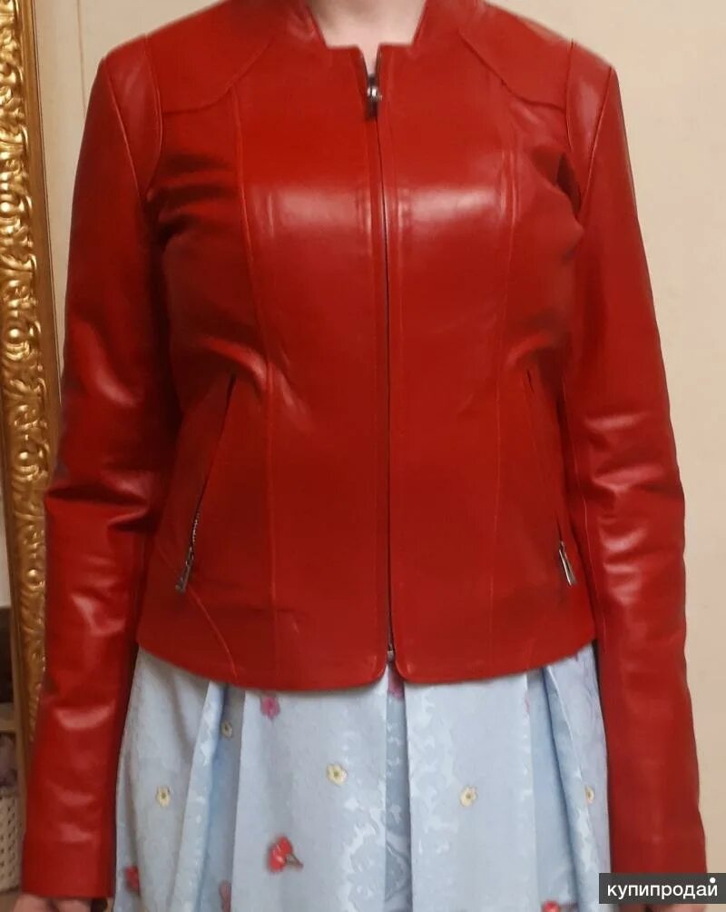Турецкие кожаные куртки. Красная кожаная куртка Турция. Кожаные женские куртки из Турции двухсторонние. Куртки из Турции красные.