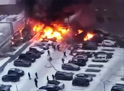 Сгорела парковка