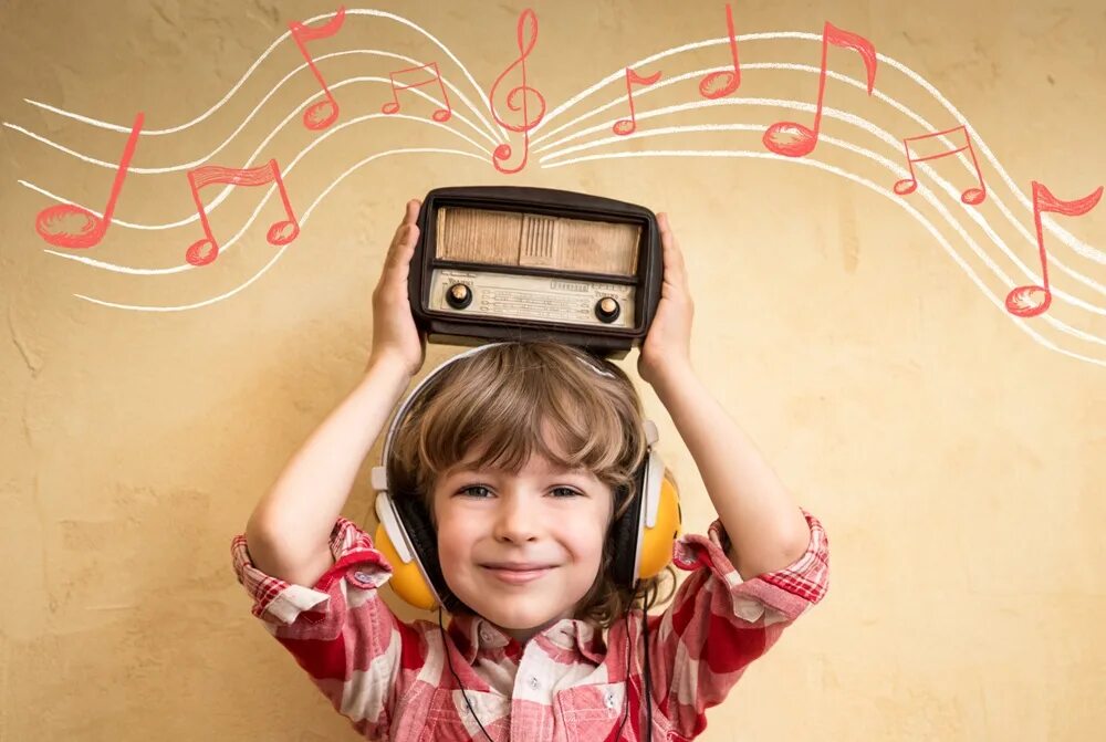 Radio детское. Радиопередачи для детей. Радио для детей. Радиореклама. Радиоприемник для детей.