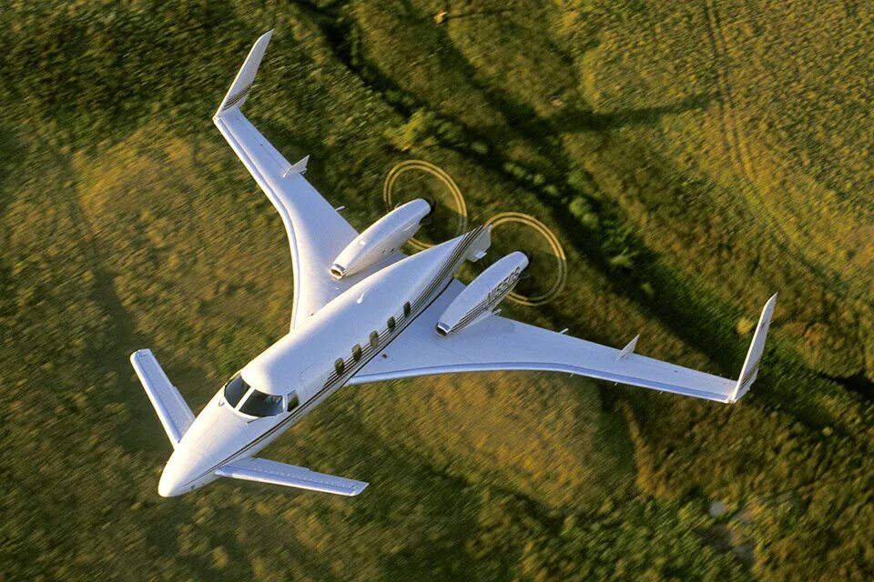 Самолет в небе. Beech 2000a starship 1. General dynamics f-16. Просто самолет. Туркиш аирлайн самолет.