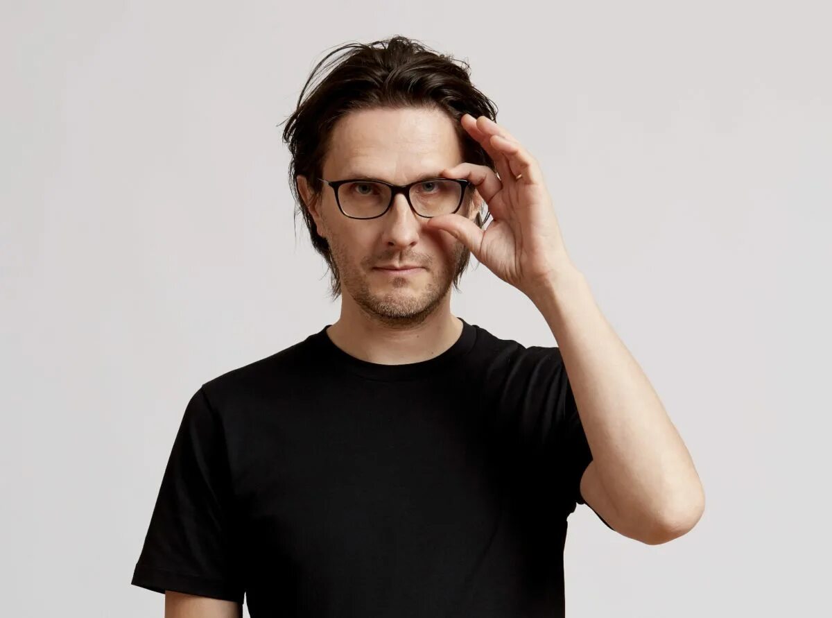 Future bit. Steven wilson &quot;future bites&quot;. steven wilson 2025.