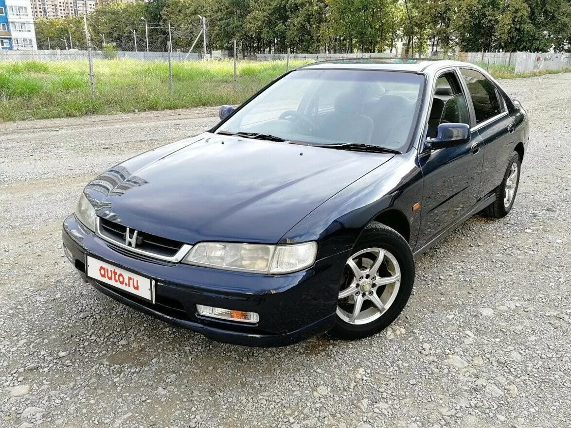 Honda accord 1995. Honda accord v 1995. honda accord 1995 2.0. honda accord 5 sedan 1995.