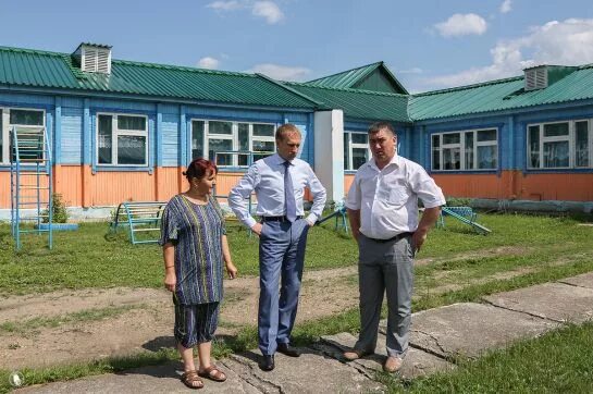 Погода в кундуре. Архаринский район Амурская область Ядрино. С Кундур Архаринский район Амурская область. Кундур Амурская область Архаринский район школа. Иннокентьевка Амурская область Архаринский район.