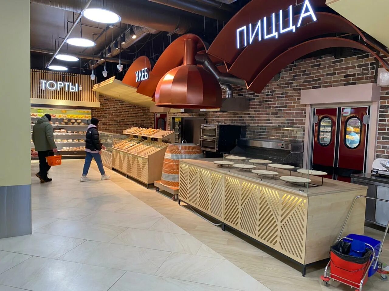 магазин соломка. тц дубрава заречный пензенская область. топтыжка рославль кафе. супермаркет соломка москва. тц соломка заречный.