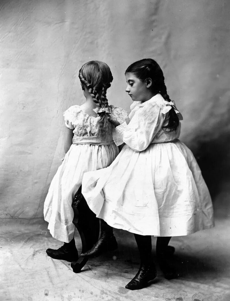 Дети прошлого. Одежда ретро США дети. Ретро фотографии детей 19 века. Фото из прошлого.