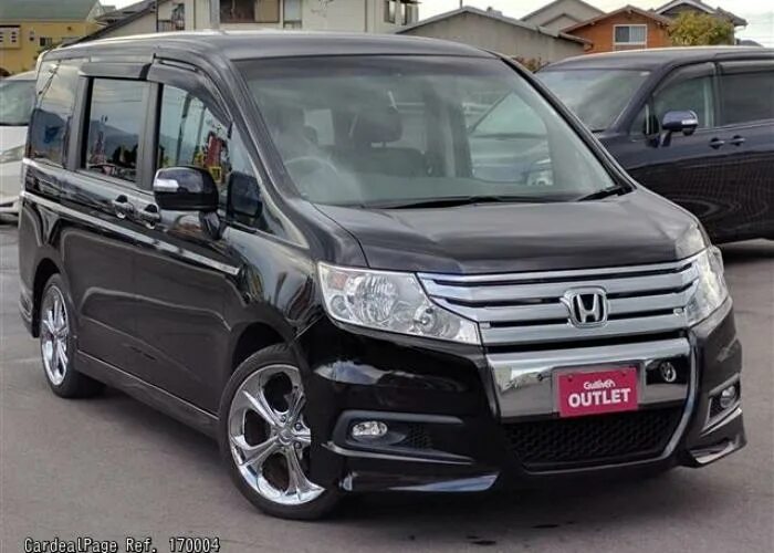 Honda stepwgn дверь. Honda Stepwgn rk5. Honda Stepwgn 2012 rk1. Honda Stepwgn 2001. Honda Stepwgn spada 2004.