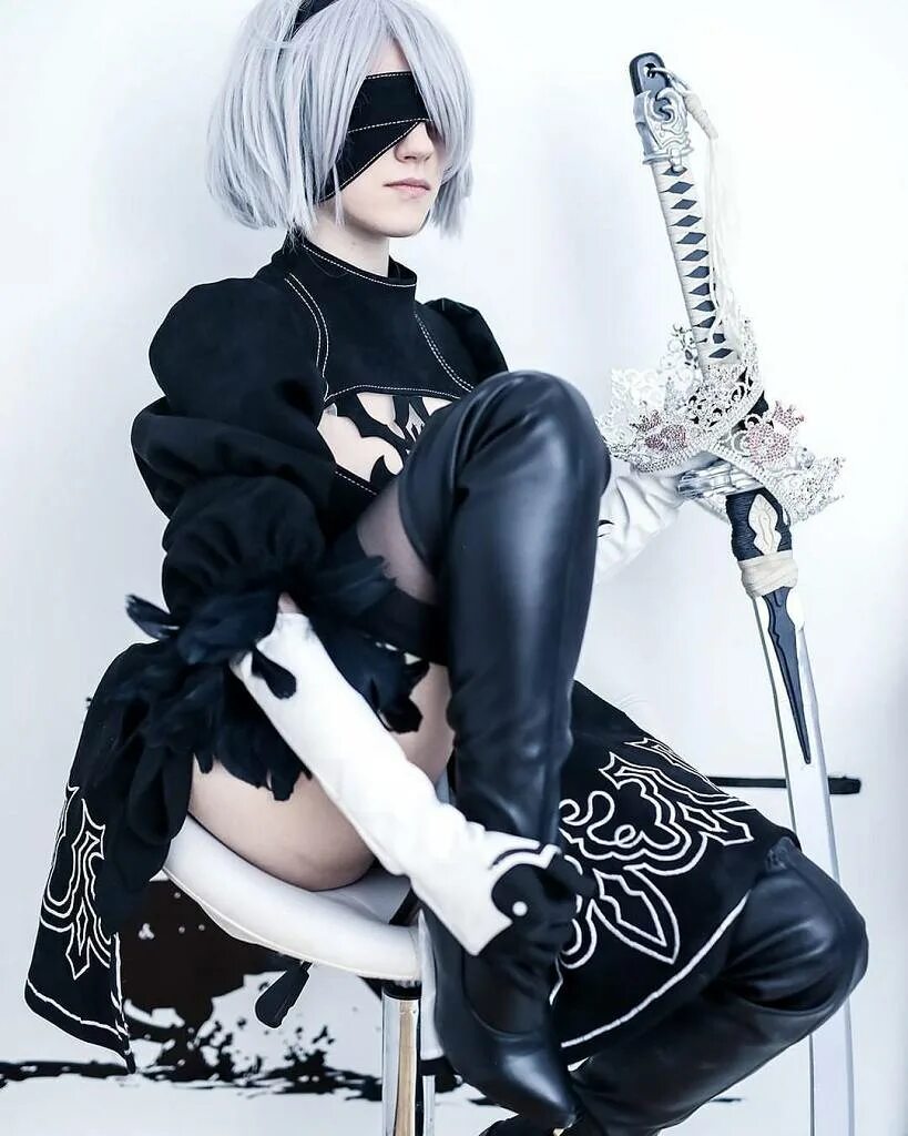 Lana Rain 2b Cosplay. Lana rain cosplaying