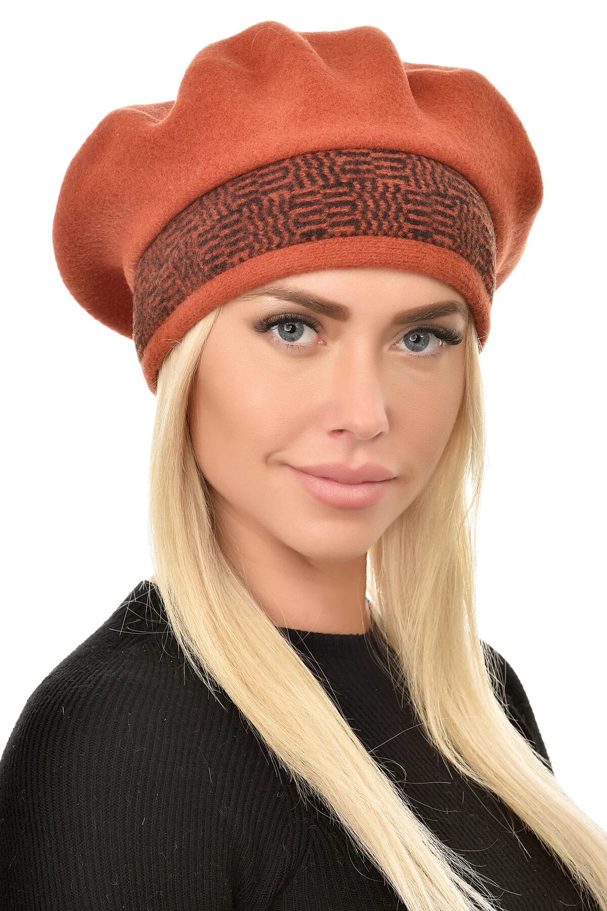 берет от производителя