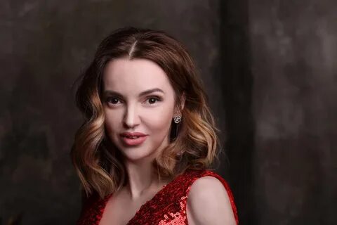 Эвелине соболевой