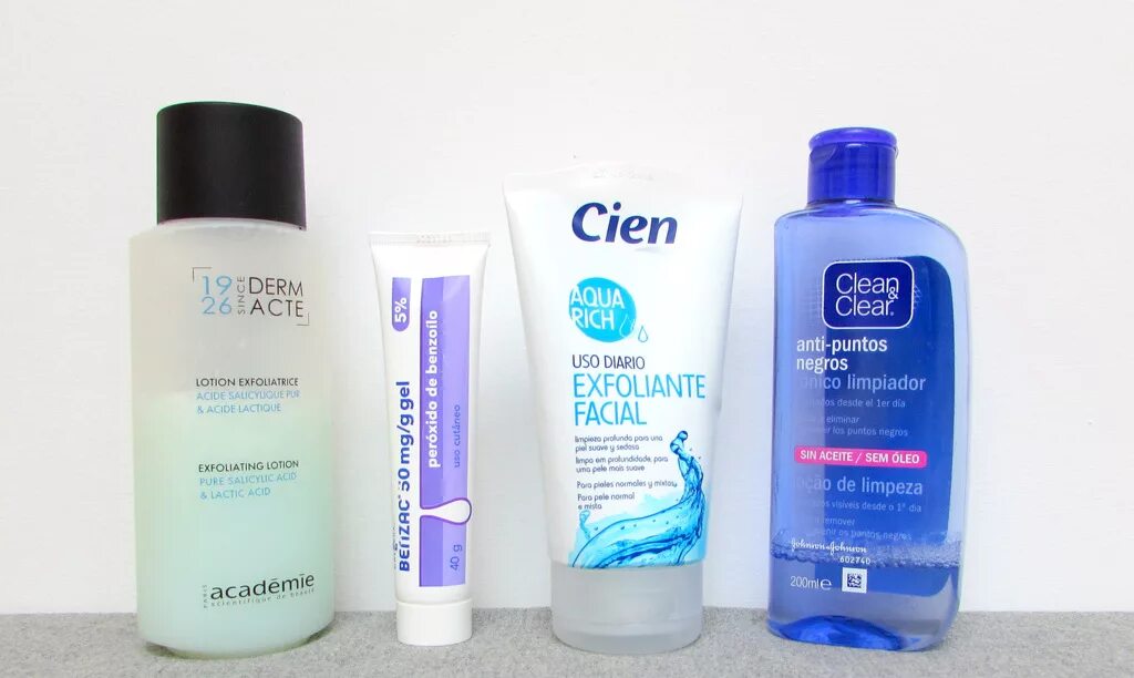Умывалки с бензоилом пероксидом. Бензоил пероксид для умывания. Panoxyl acne foaming wash. Panoxyl бензоил пероксид. Умывалки с бензоилом пероксидом.