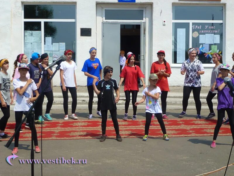 Мбоу сош п сахзавод. Сахзаводская средняя школа бековского района. Поселок сахзавод. После сахзавод бековский район. Мбоу сош п сахзавод.